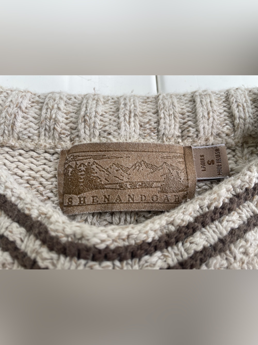 Shenandoah Chunk Knit Horse Sweater, Size S - Picture 8 of 8